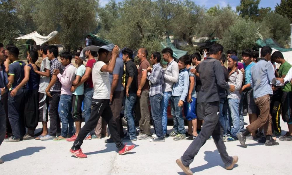 Μας φορτώνουν στην ενδοχώρα μετανάστες από τη Μόρια με χρηματοδότηση της Κομισιόν